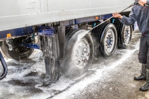 washing truck | truck maintenance