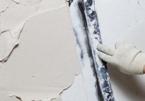 cracked wall | pressure washing stucco