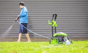 wood siding cleaning