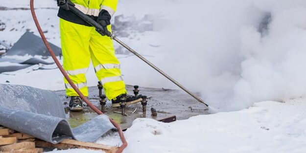 remove snow with pressure washer